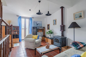 Volastra Cozy APT - with Terrace & Seaview Volastra